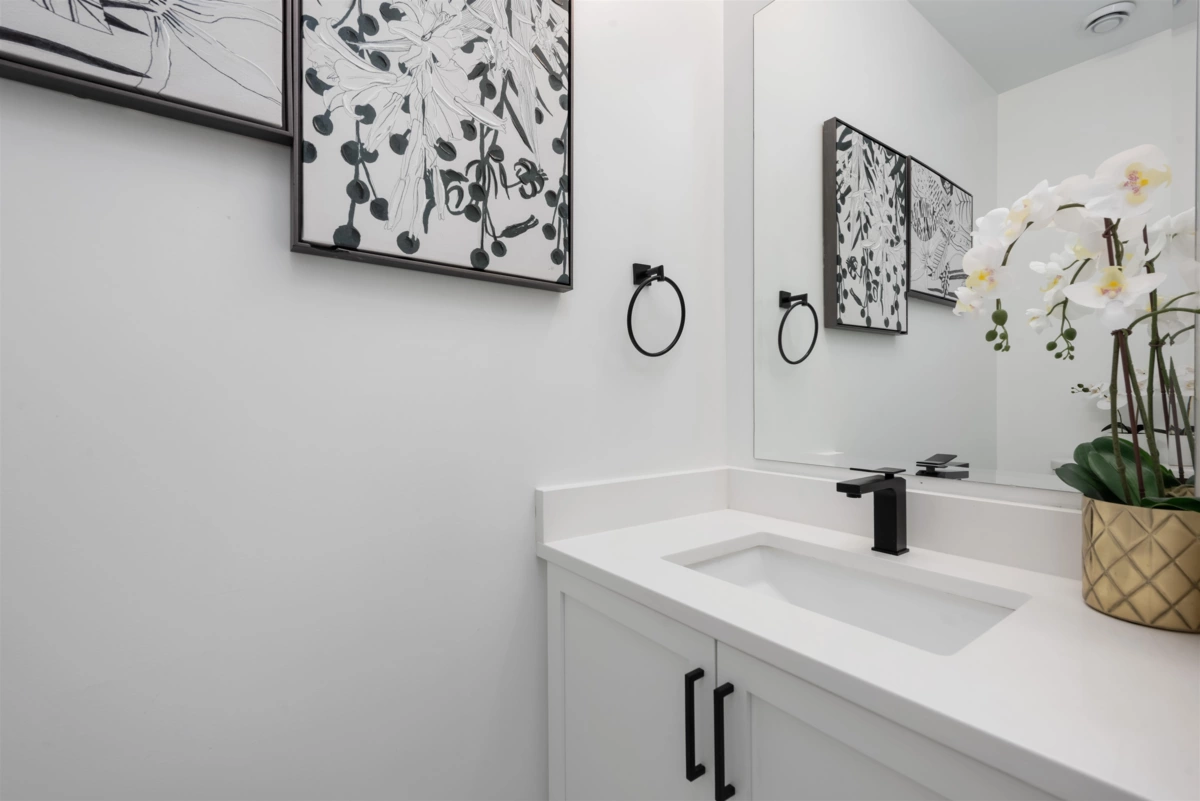 Basement Recreation Room Photo of 49 20763 76 Avenue, Langley, BC