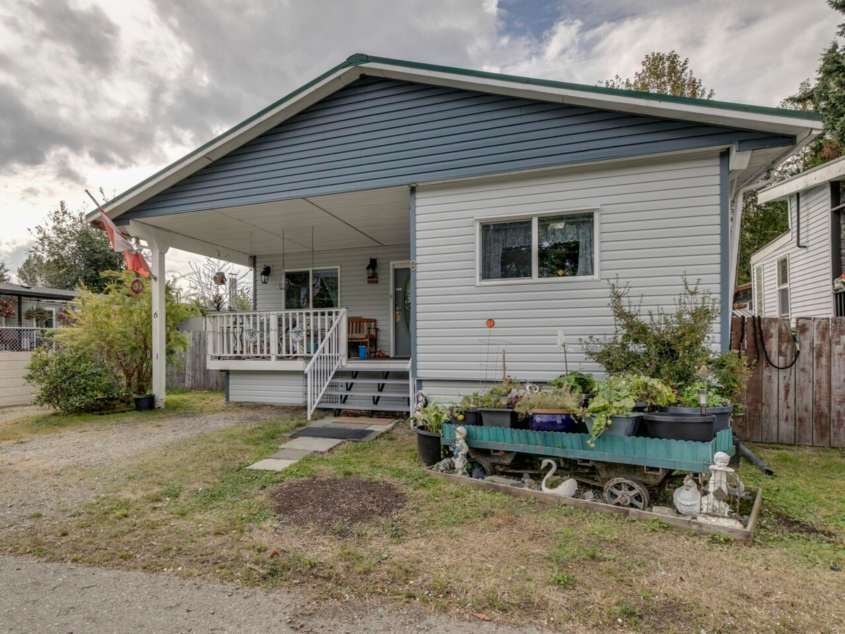 Exterior Rear Photo of 6 41711 Taylor Road, Mission, BC
