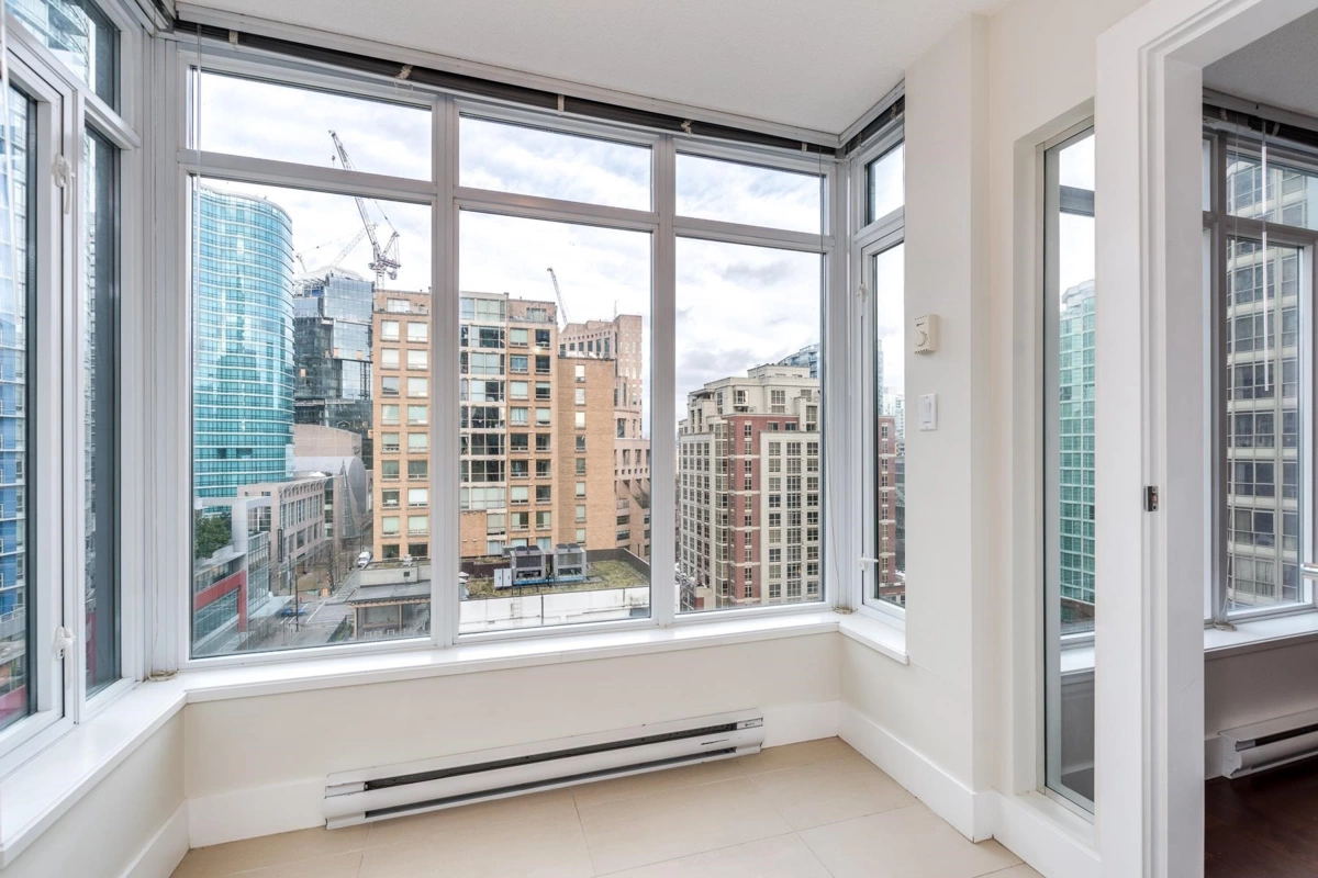 Office / Den Photo of 1404 888 Homer Street, Vancouver, BC