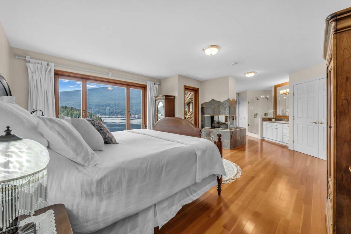 Mudroom Photo of 3411 Senkler Road, Belcarra, BC