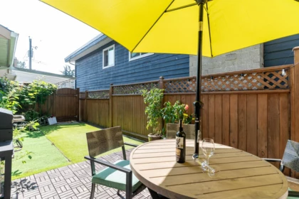Hot Tub / Spa Photo of 2 1233 W 16th Street, North Vancouver, BC