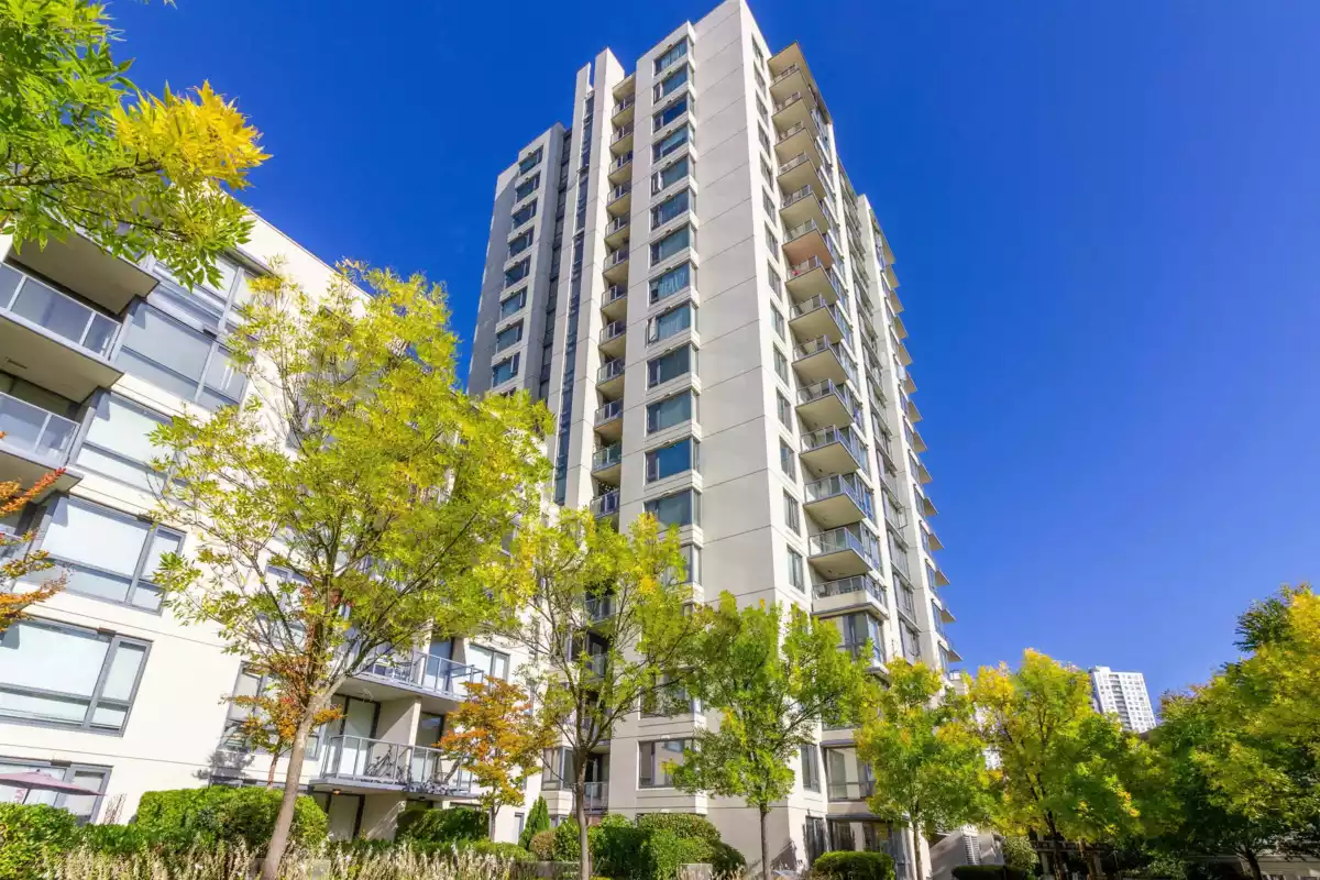 Entry Foyer Photo of 305 3588 Crowley Drive, Vancouver, BC