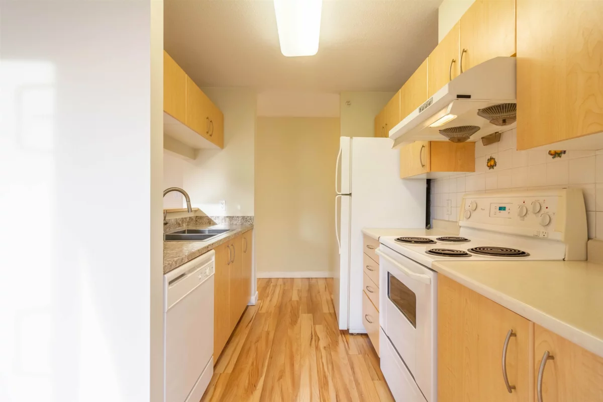 Kitchen Photo of 305 3588 Crowley Drive, Vancouver, BC