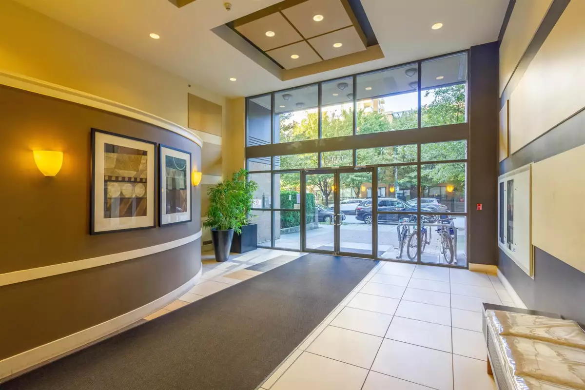 Loft / Bonus Room Photo of 305 3588 Crowley Drive, Vancouver, BC