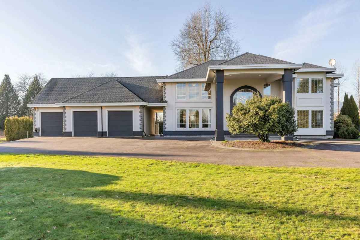 Fitness Center Photo Near 14531 Charlier Road, Pitt Meadows, BC