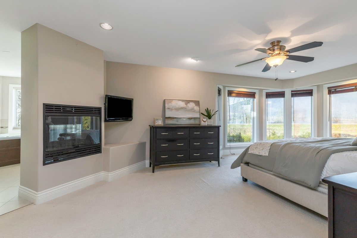 Laundry Room Photo of 14531 Charlier Road, Pitt Meadows, BC