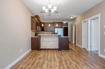 Walk-In Closet Photo of 603 14333 104 Avenue, Surrey, BC