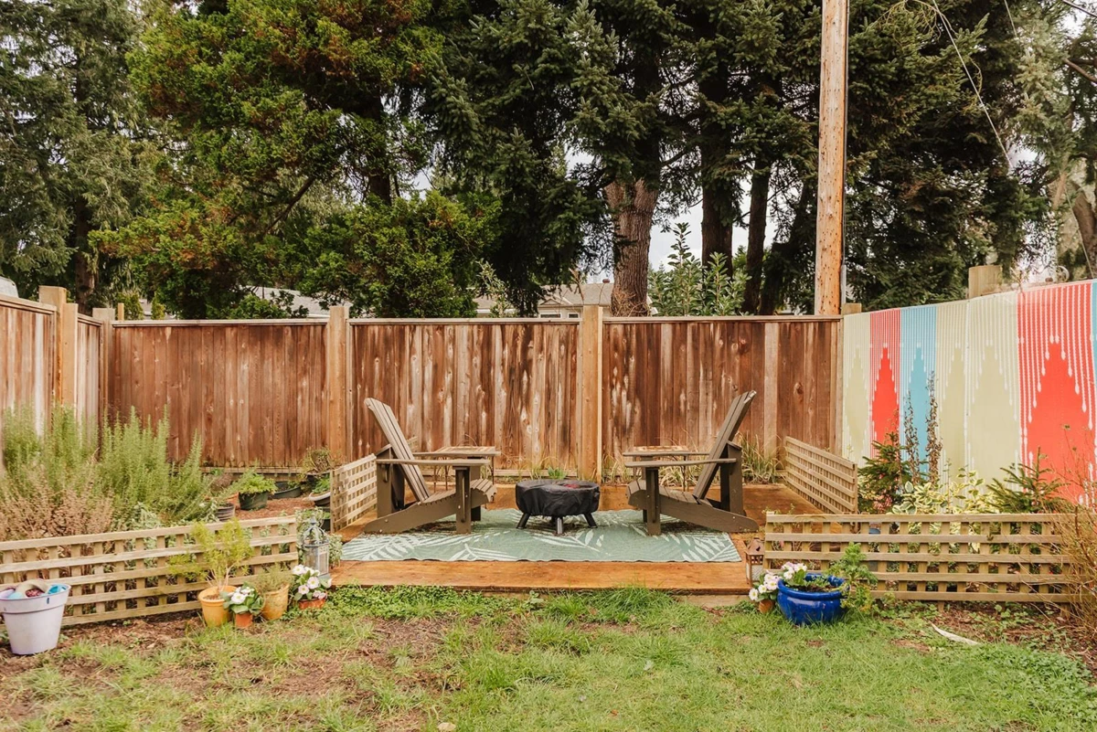 Swimming Pool Photo of 1 4514 Sunshine Coast Highway, Sechelt, BC