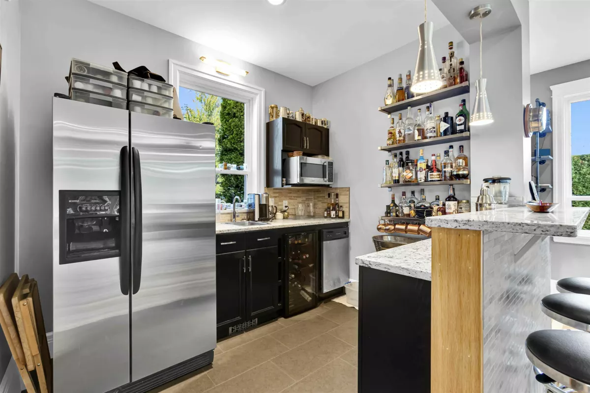 Pantry Photo of 25072 58 Avenue, Langley, BC