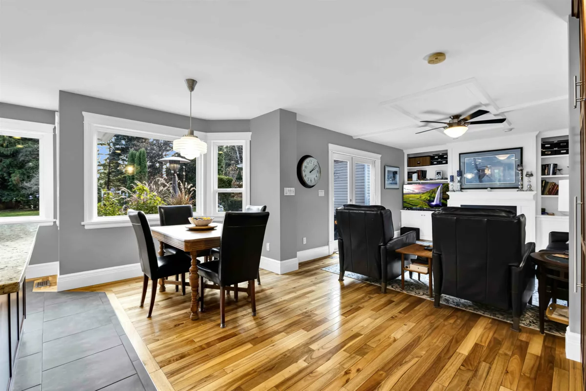 Powder Room Photo of 25072 58 Avenue, Langley, BC