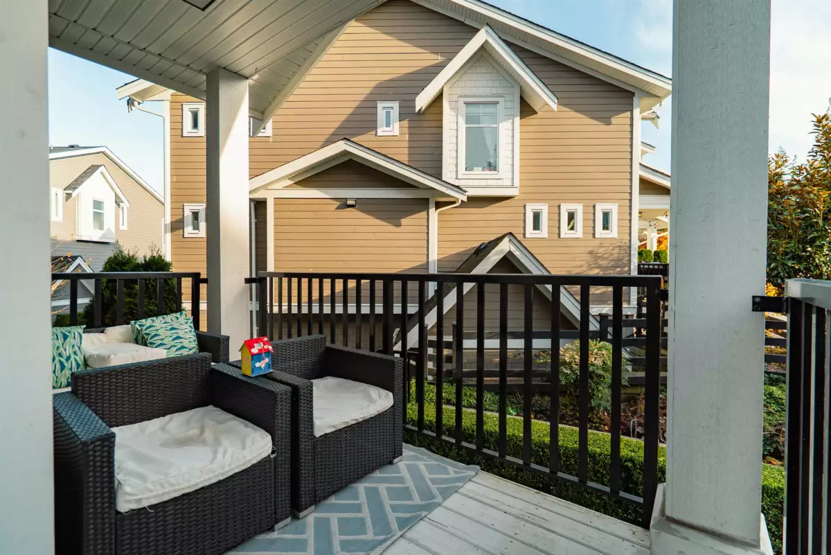 Hallway Photo of 57 14541 Winter Crescent, Surrey, BC