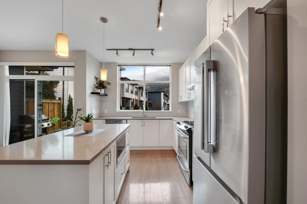 Family Room Photo of 38375 Eaglewind Boulevard, Squamish, BC