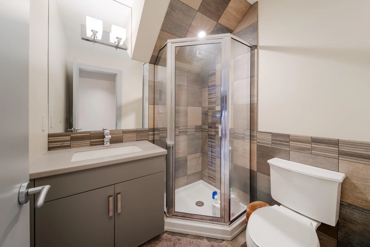 Bedroom 4 Photo of 4371 Puget Drive, Vancouver, BC