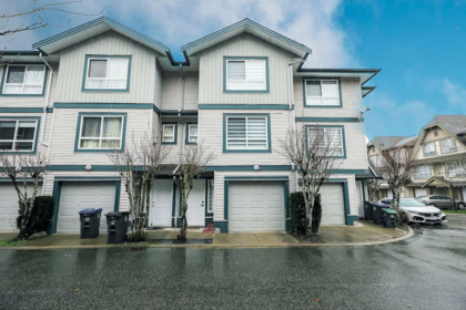 30 12730 66 Avenue, Surrey, BC, West Newton — 3 bed townhouse for sale
