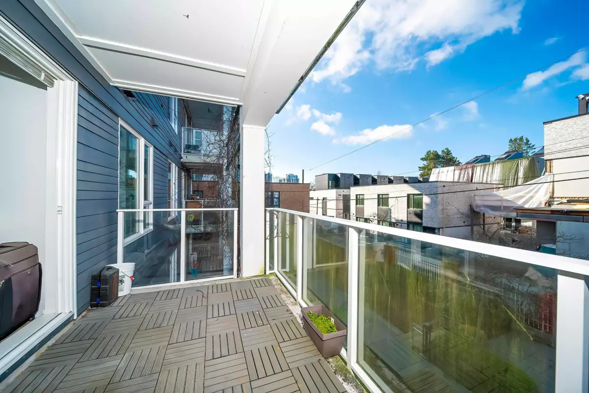 Office / Den Photo of 208 6933 Cambie Street, Vancouver, BC