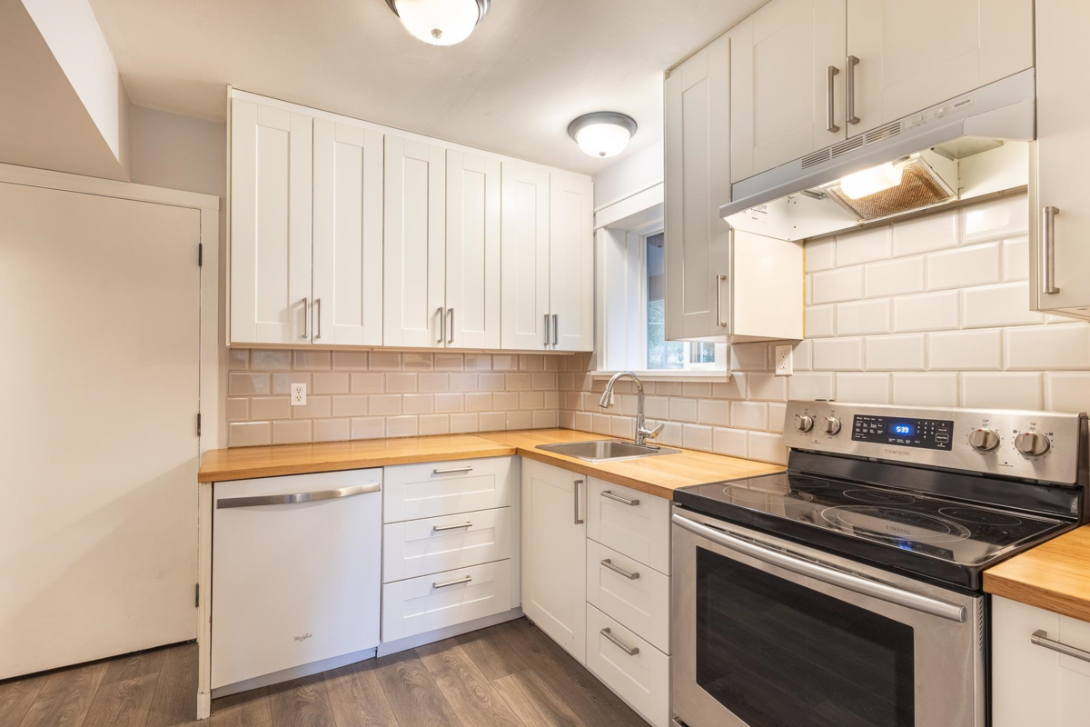 Bedroom 3 Photo of 5080 Sunshine Coast Highway, Sechelt, BC