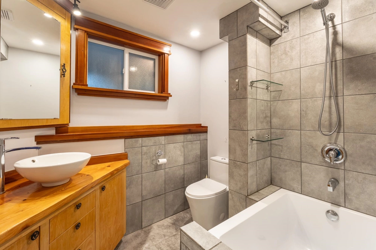 Bedroom 4 Photo of 5080 Sunshine Coast Highway, Sechelt, BC