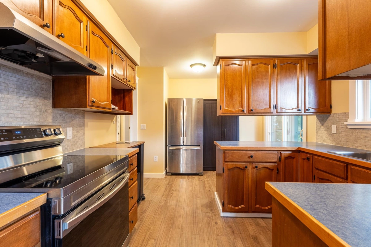 Dining Area Photo of 5080 Sunshine Coast Highway, Sechelt, BC