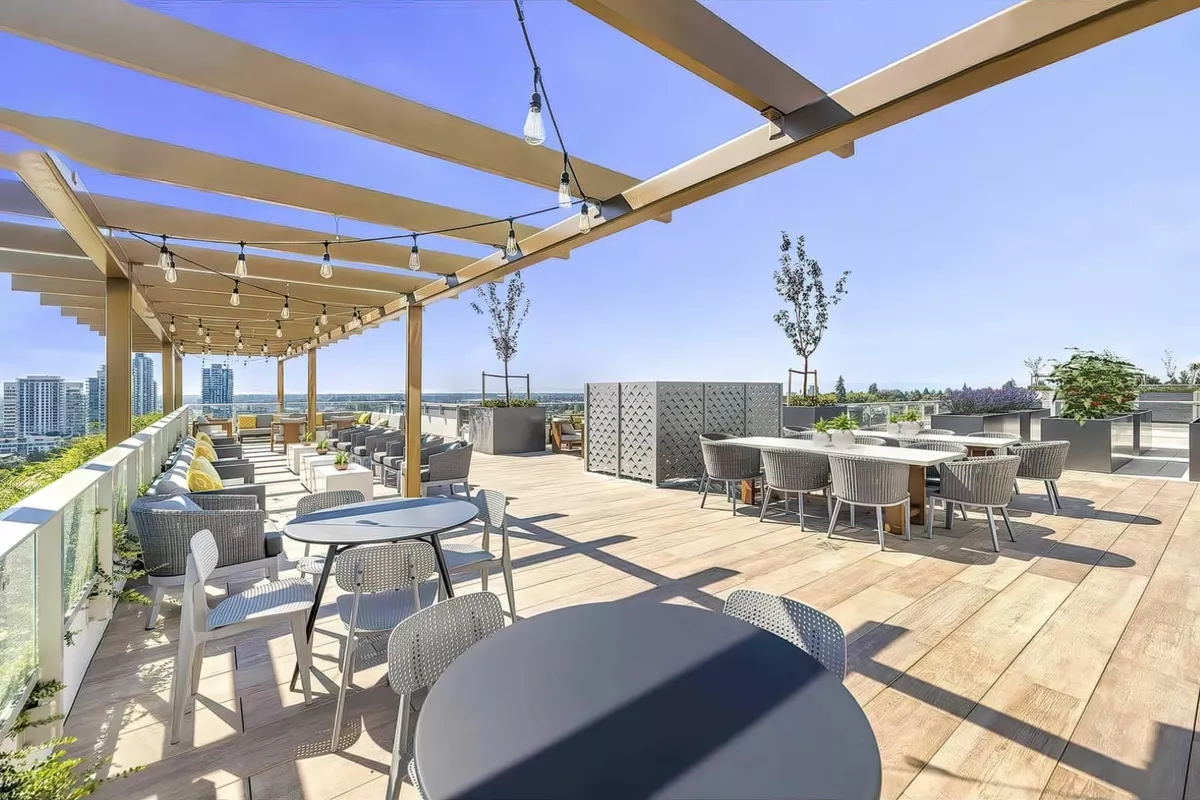 Garden / Landscaping Photo of 1503 7418 Paulson Street, Vancouver, BC