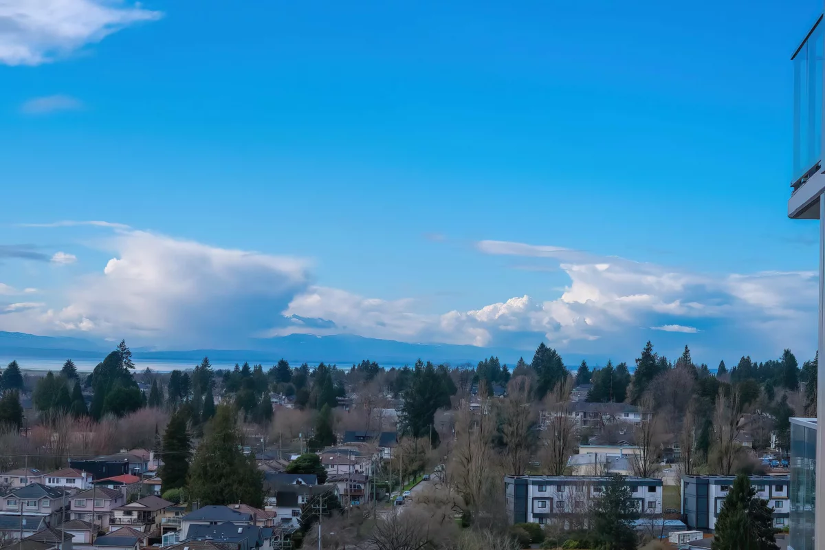 Hallway Photo of 1503 7418 Paulson Street, Vancouver, BC