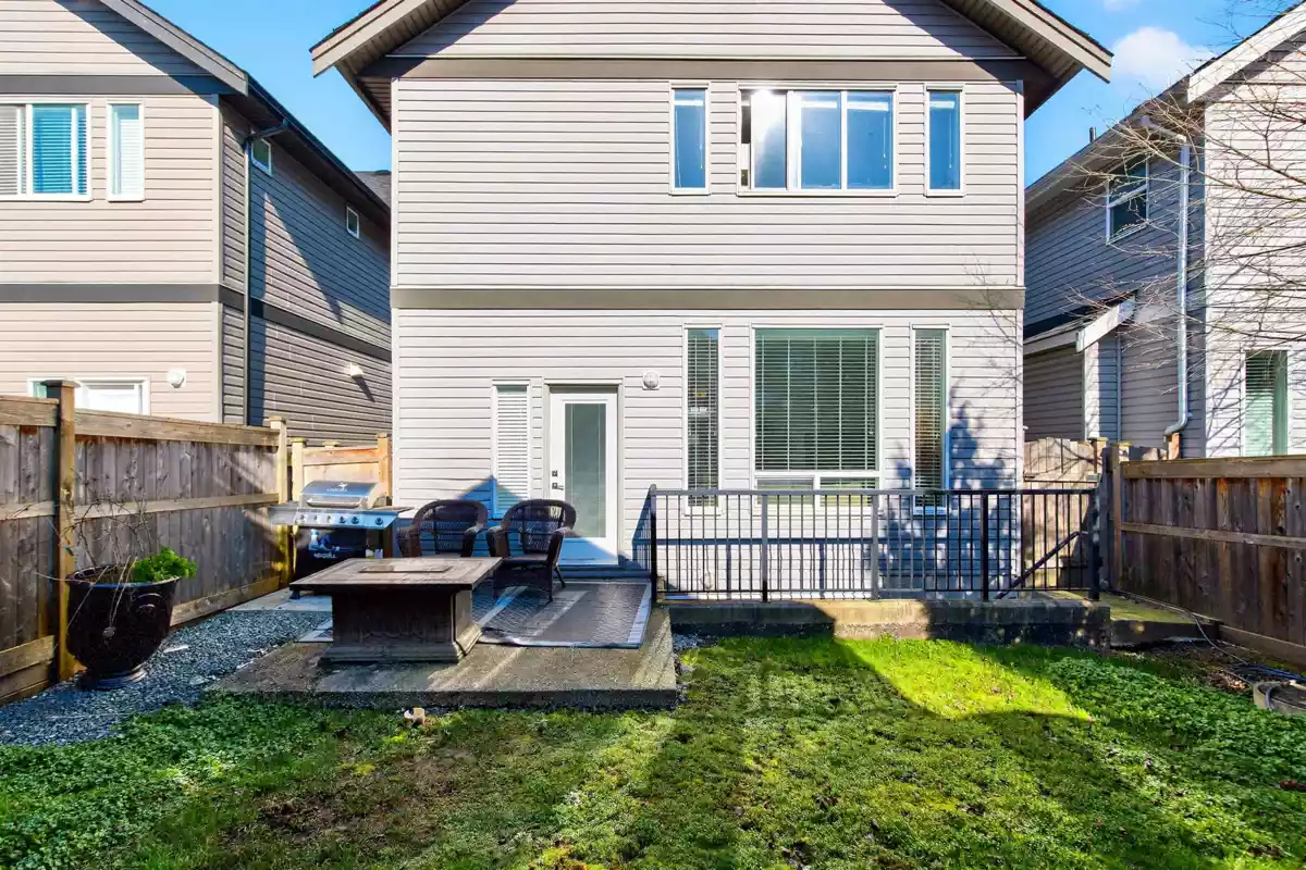 Staircase Photo of 20354 82a Avenue, Langley, BC