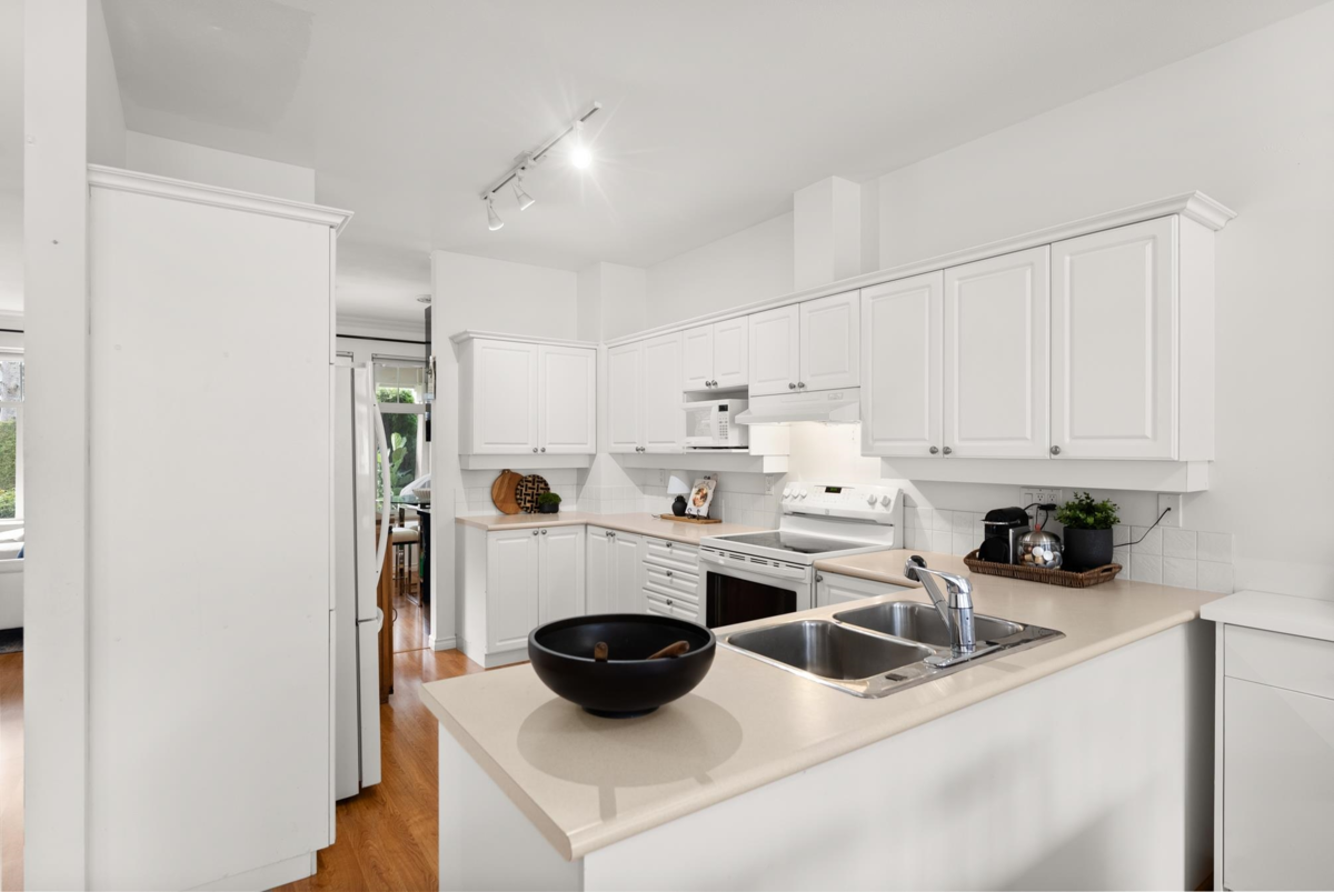 Bedroom 2 Photo of 20 15037 58th Avenue, Surrey, BC