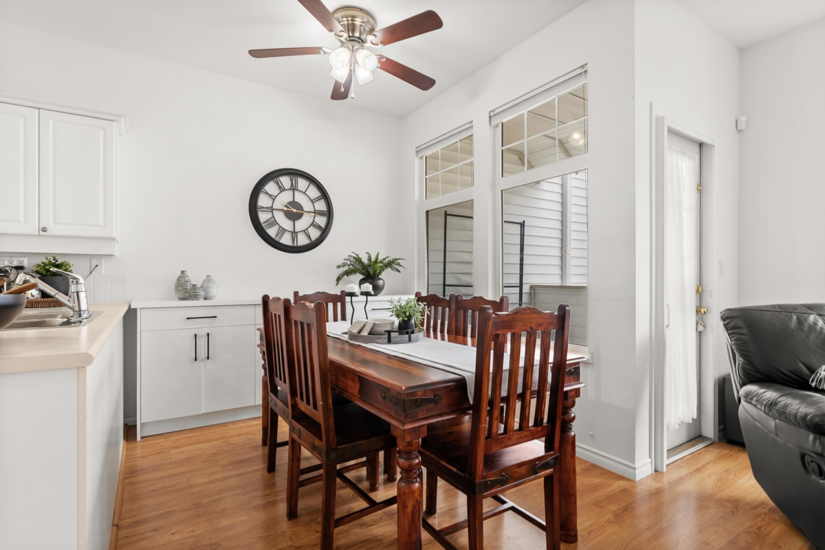 Guest Bathroom Photo of 20 15037 58th Avenue, Surrey, BC