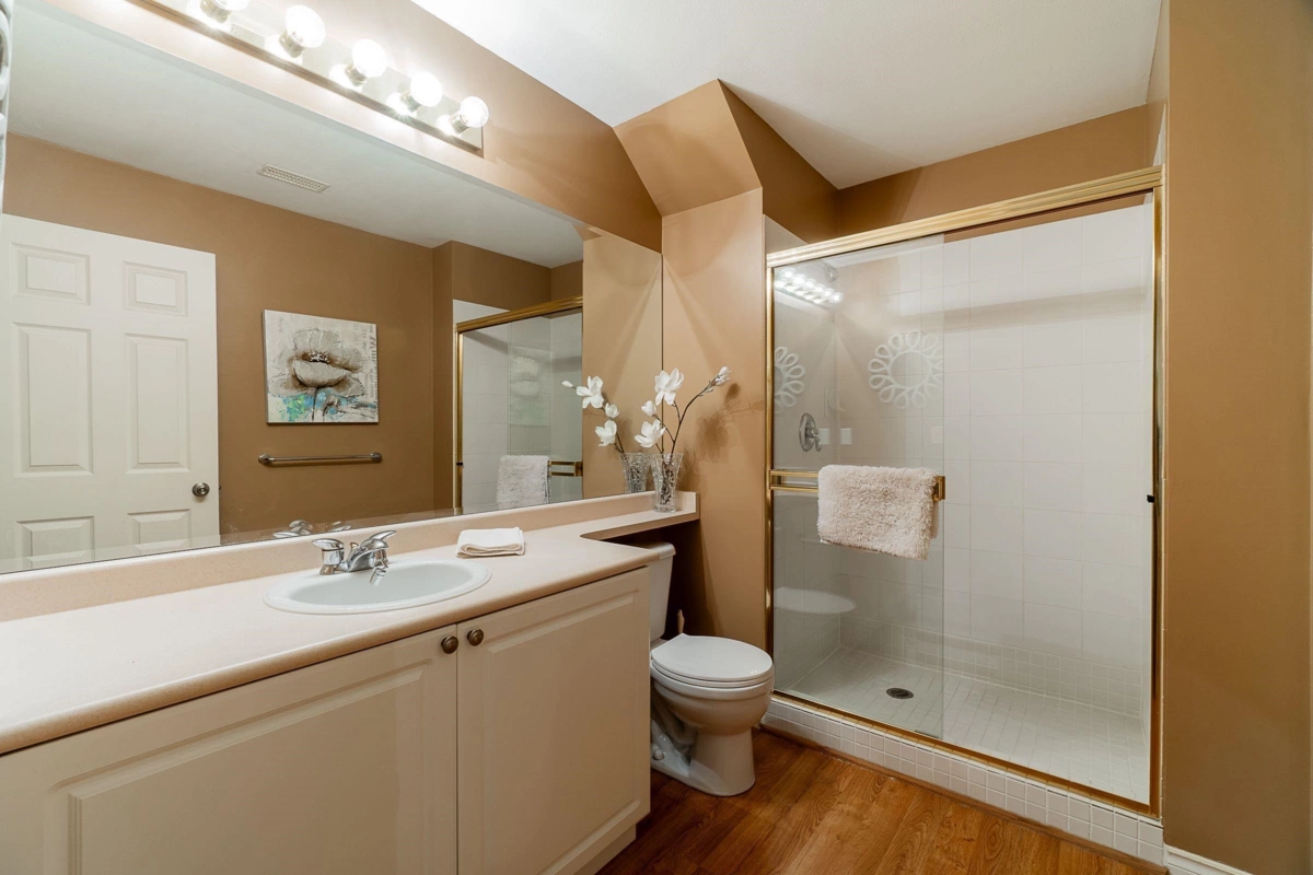 Hot Tub / Spa Photo of 20 15037 58th Avenue, Surrey, BC