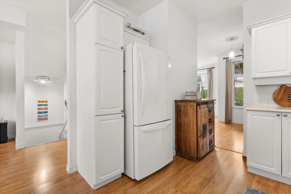 Walk-In Closet Photo of 20 15037 58th Avenue, Surrey, BC