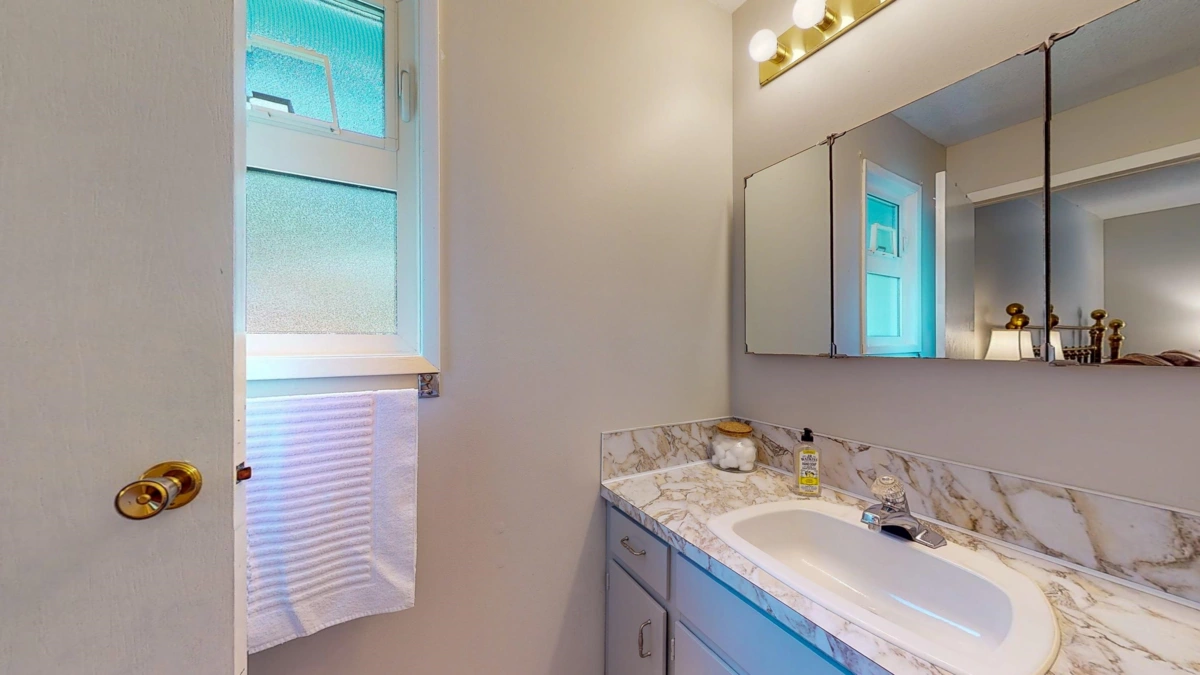 Loft / Bonus Room Photo of 4569 Francis Peninsula Road, Madeira Park, BC