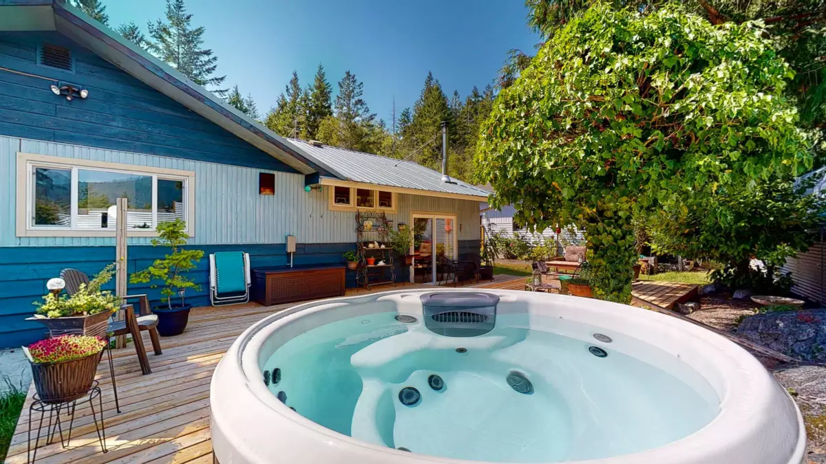 Outdoor Deck Photo of 4569 Francis Peninsula Road, Madeira Park, BC