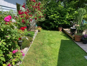 Garden / Landscaping Photo of 4569 Francis Peninsula Road, Madeira Park, BC