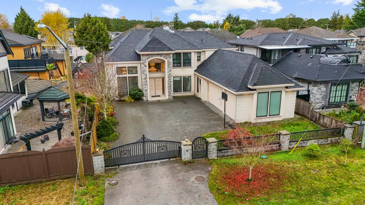 Community Amenities Photo (Clubhouse) of 4351 Woodhead Road, Richmond, BC