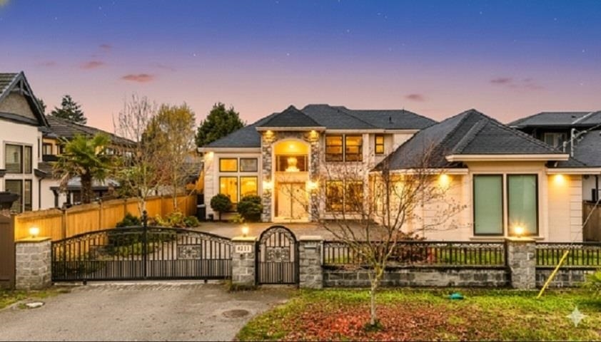 Fitness Center Photo Near 4351 Woodhead Road, Richmond, BC