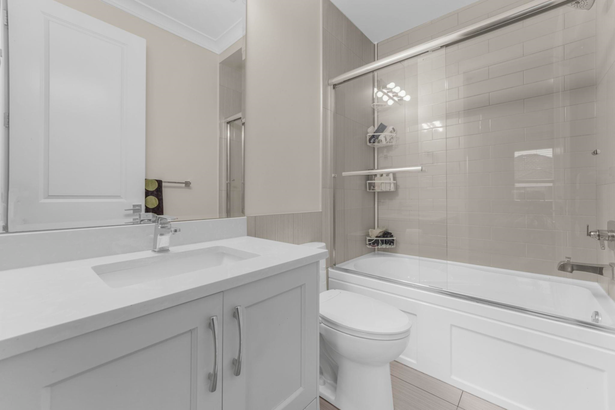 Front Yard Photo of 4351 Woodhead Road, Richmond, BC