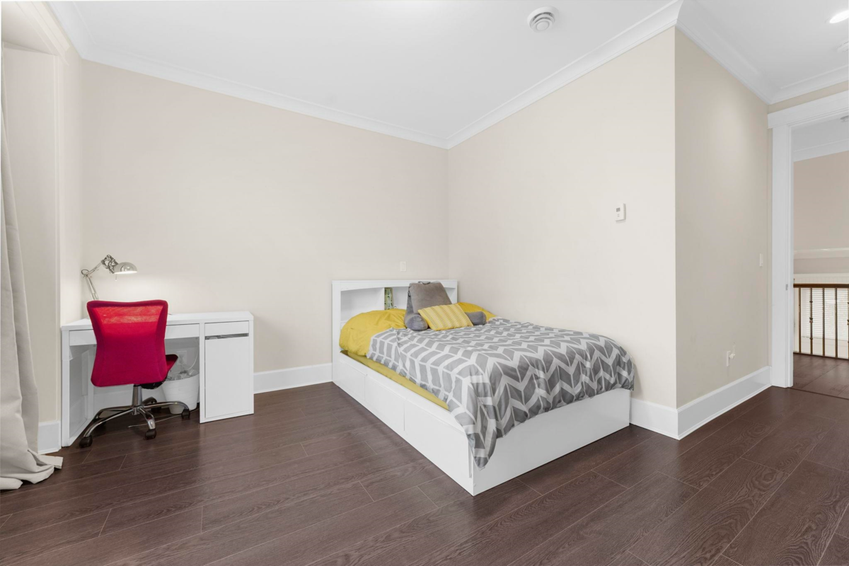 Garden / Landscaping Photo of 4351 Woodhead Road, Richmond, BC