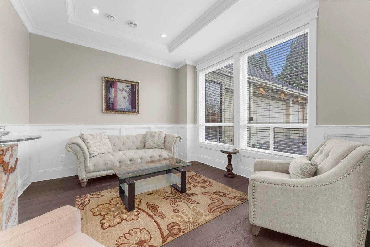 Kitchen Island Photo of 4351 Woodhead Road, Richmond, BC