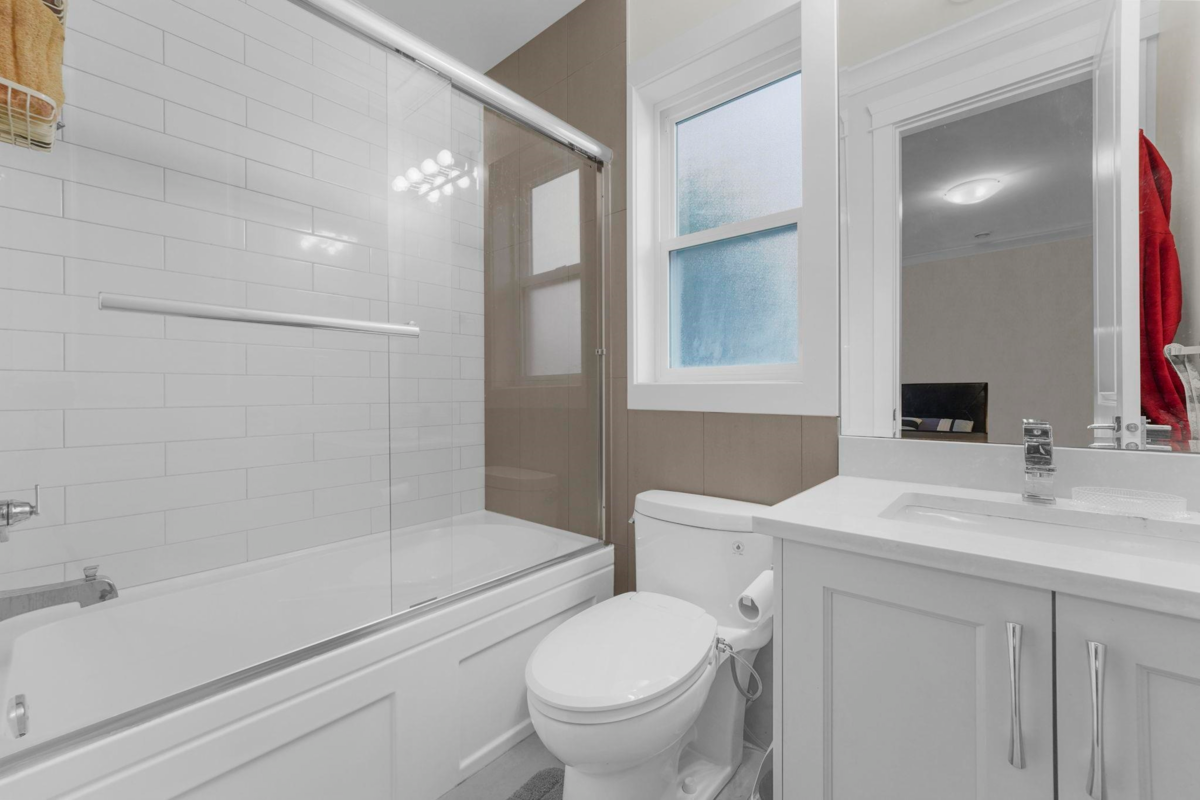 Outdoor Deck Photo of 4351 Woodhead Road, Richmond, BC