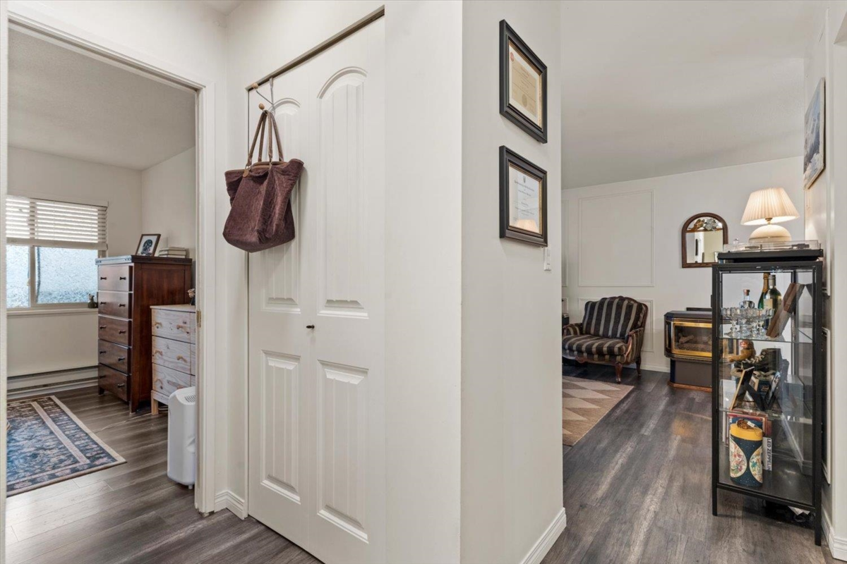 Bedroom 4 Photo of 101 45900 Lewis Avenue, Chilliwack, BC