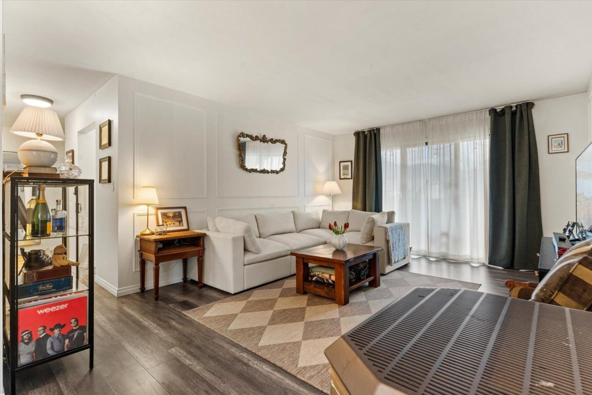 Family Room Photo of 101 45900 Lewis Avenue, Chilliwack, BC