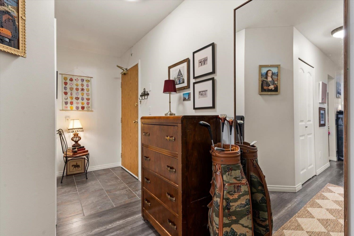 Guest Bathroom Photo of 101 45900 Lewis Avenue, Chilliwack, BC