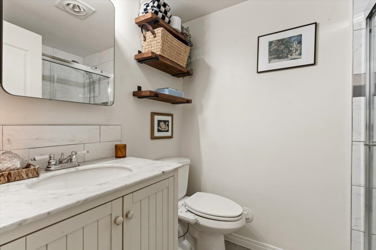 Loft / Bonus Room Photo of 101 45900 Lewis Avenue, Chilliwack, BC