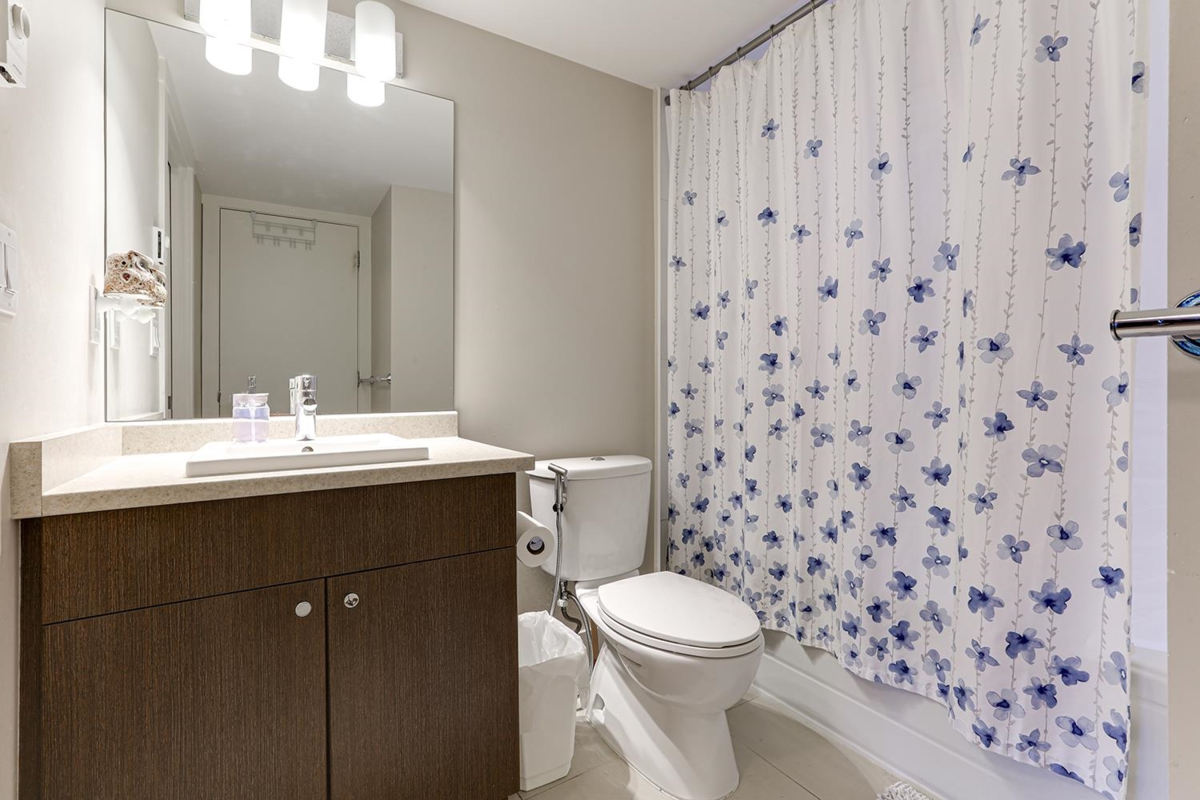 Bedroom 3 Photo of 208 55 Eighth Avenue, New Westminster, BC