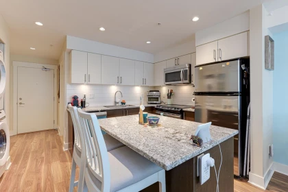Kitchen Island Photo of 208 55 Eighth Avenue, New Westminster, BC