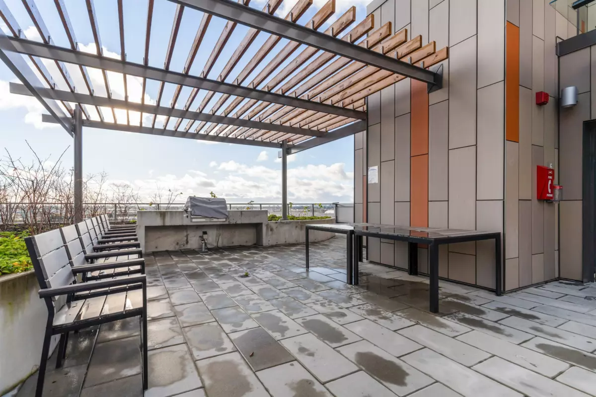 Powder Room Photo of 506 8121 Chester Street, Vancouver, BC