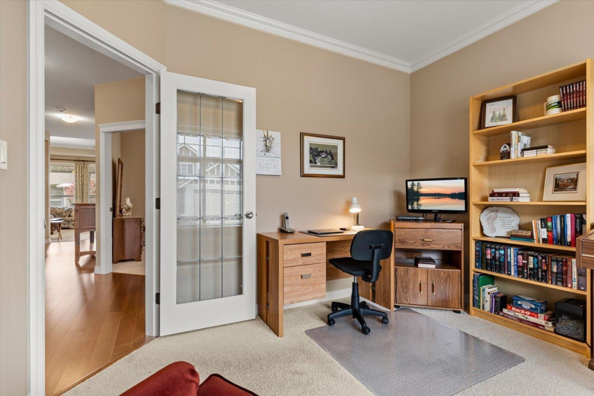 Hallway Photo of 5939 Cobblestone Street, Chilliwack, BC