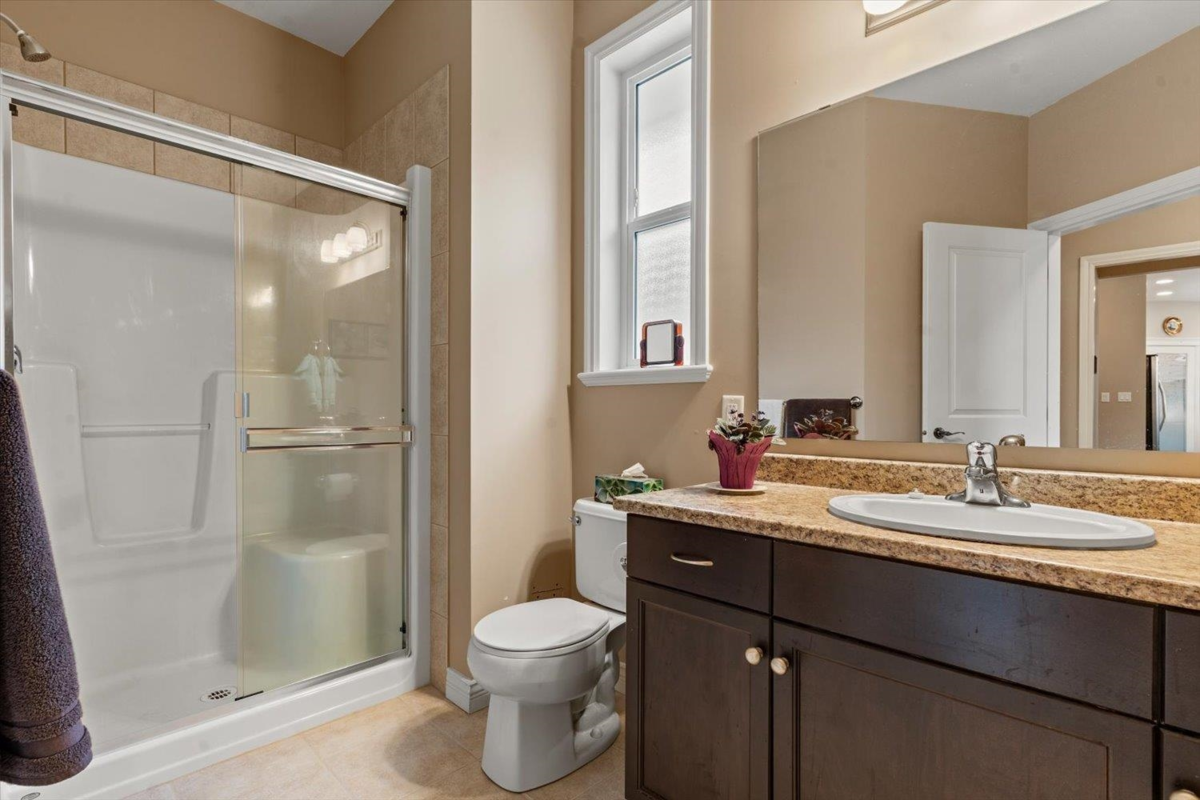 Laundry Room Photo of 5939 Cobblestone Street, Chilliwack, BC