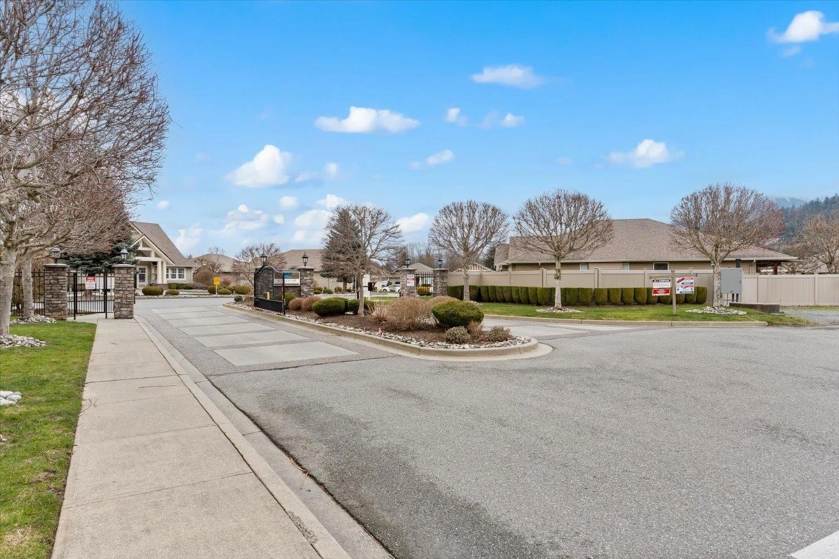 Outdoor Kitchen Photo of 5939 Cobblestone Street, Chilliwack, BC