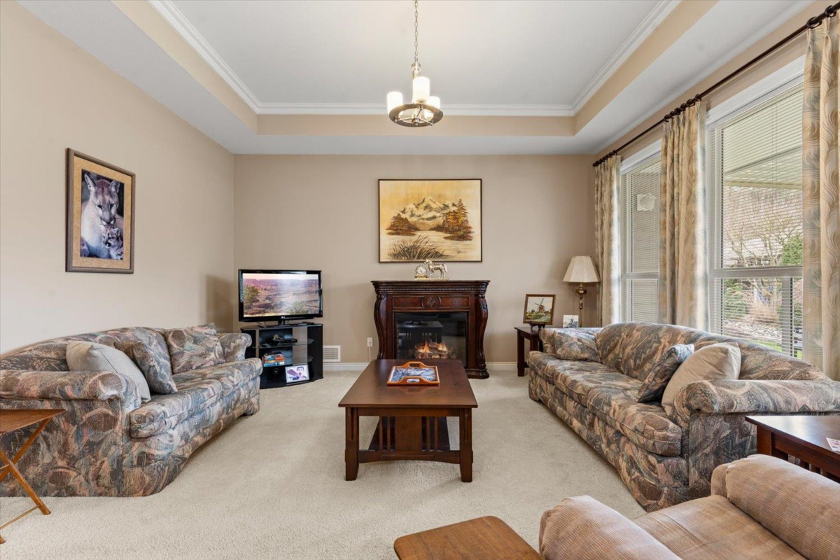 Primary Bedroom Photo of 5939 Cobblestone Street, Chilliwack, BC