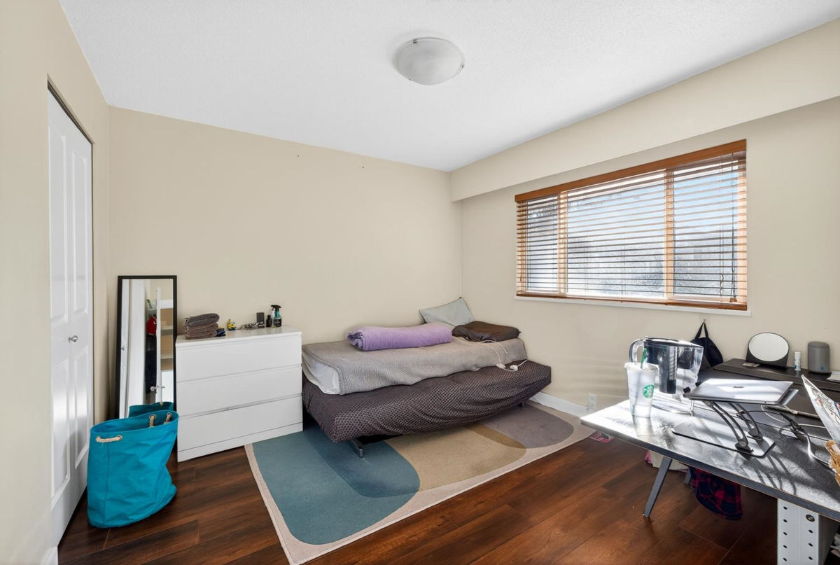 Guest Bathroom Photo of 557 E 21st Avenue, Vancouver, BC